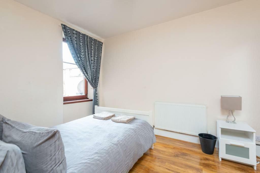 Ness Central Apartment - Greig Street Инвернесс Экстерьер фото